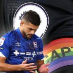 Moslim-aanvoerder Engels voetbalteam weigert regenboogarmband