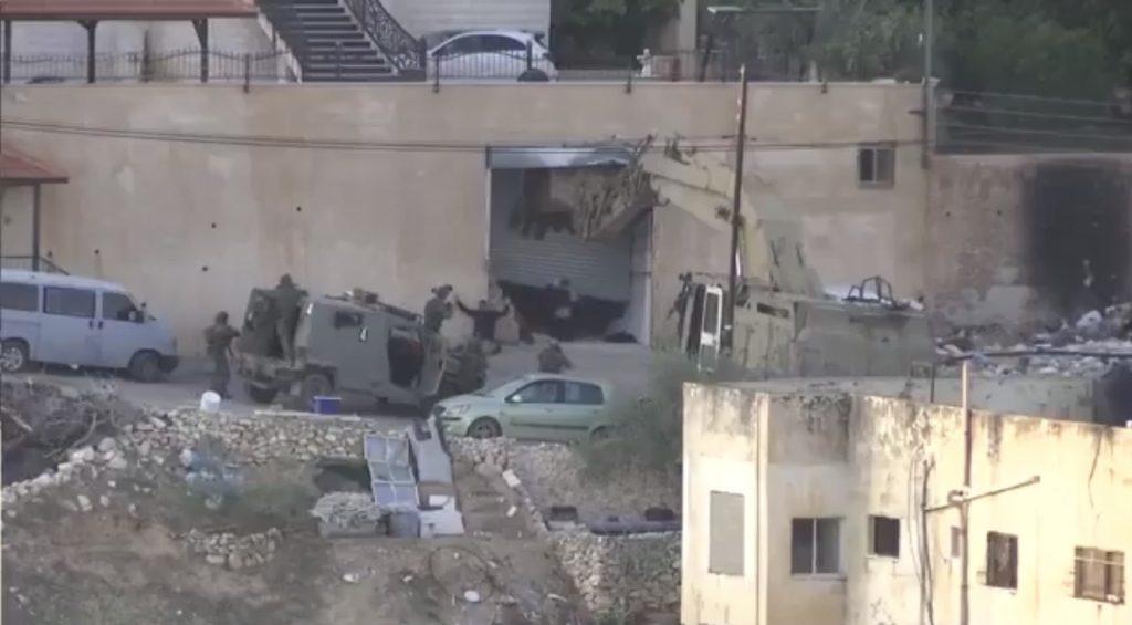 Israëlische troepen executeren twee Palestijnen in Jenin, ondanks zichtbare overgave