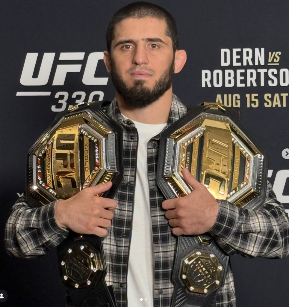 Islam Makhachev schrijft UFC-geschiedenis met zeventiende zege op rij