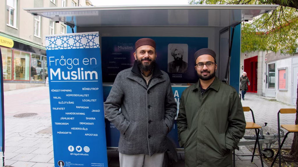 Zweedse moslims beantwoorden angst met gesprek